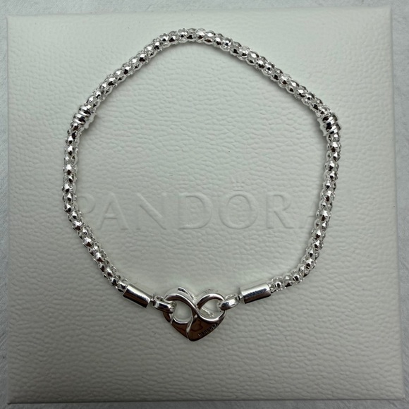 🍭Pandora Moments Studded Chain Bracelet Size 7.5 Wrist Size 6.7 in - Picture 6 of 8